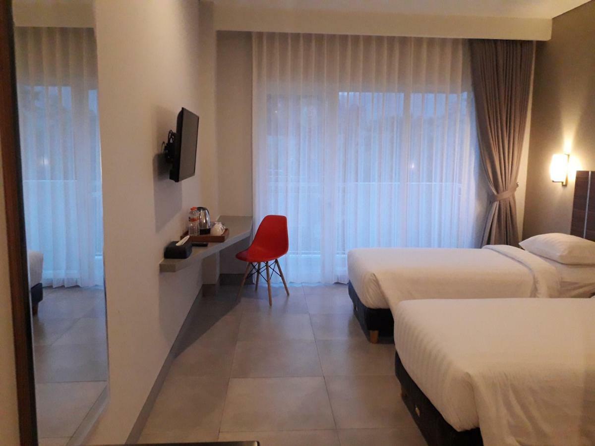 Bess Resort & Waterpark Hotel And Convention Malang Extérieur photo
